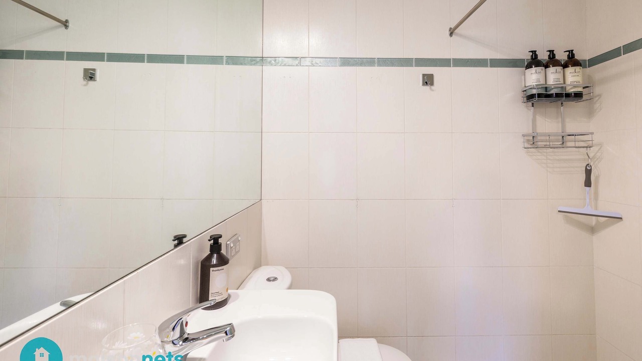 Photo of Bathroom in Elizabeth Bay