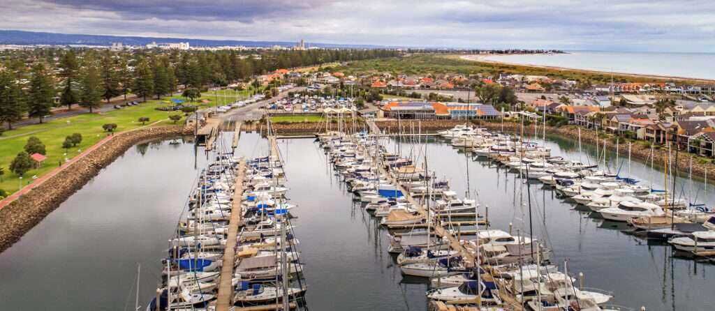 Photo of Others in Elizabeth Bay