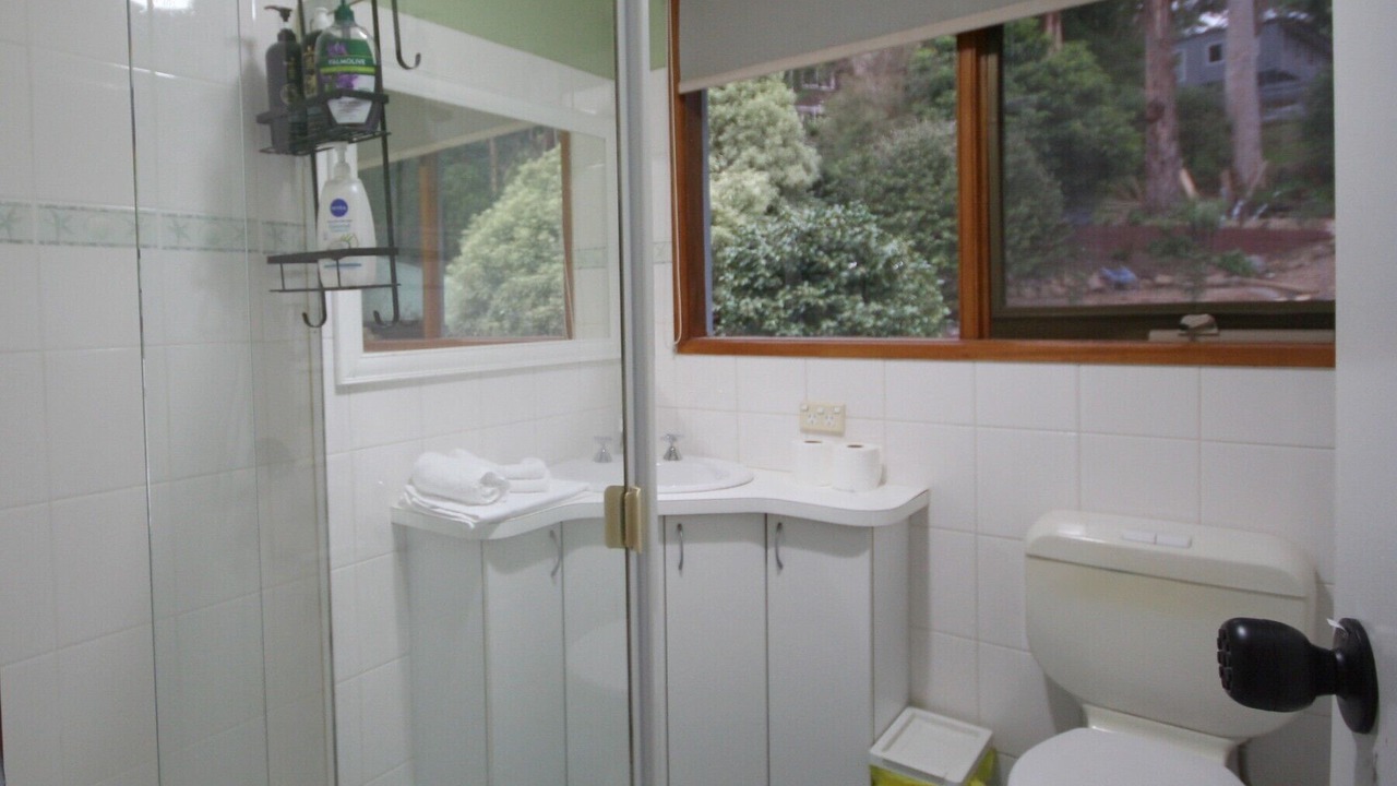 Photo of Bathroom in Upwey