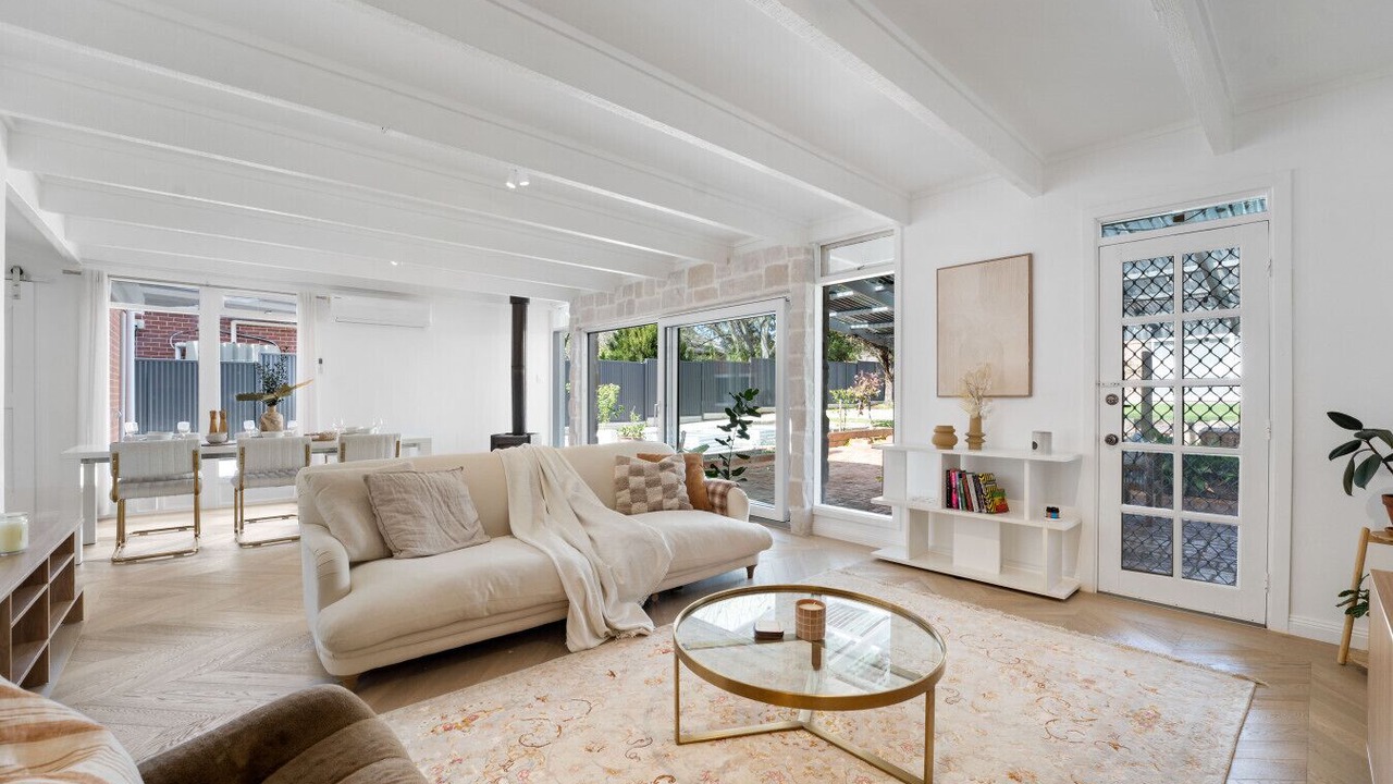 Photo of Livingroom in Fullarton