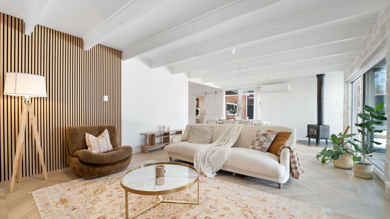 Photo of Livingroom in Fullarton