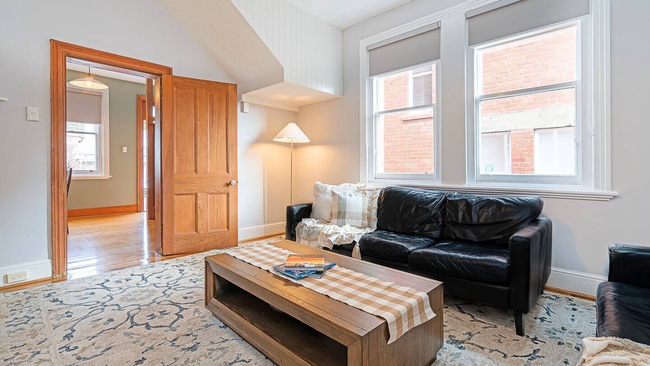 Photo of Livingroom in West Hobart