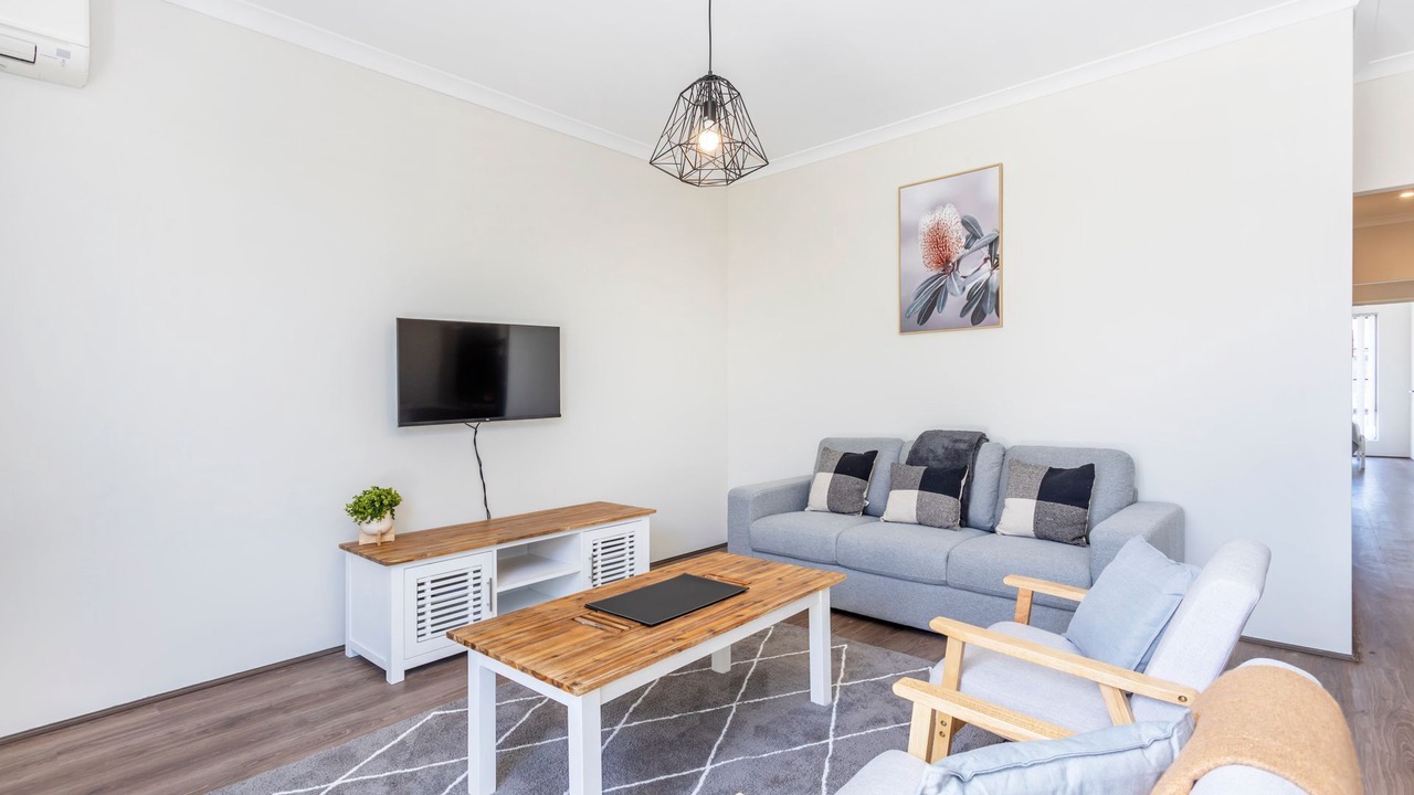 Photo of Livingroom in Harrisdale