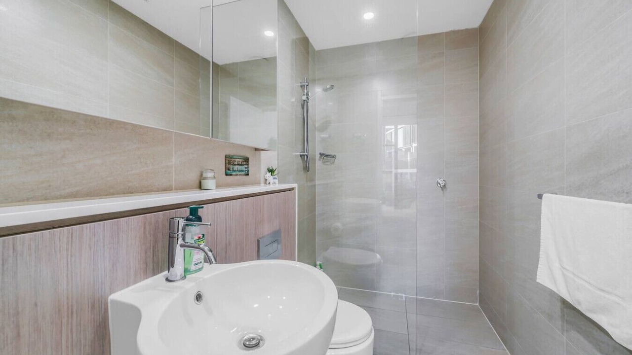 Photo of Bathroom in Zetland