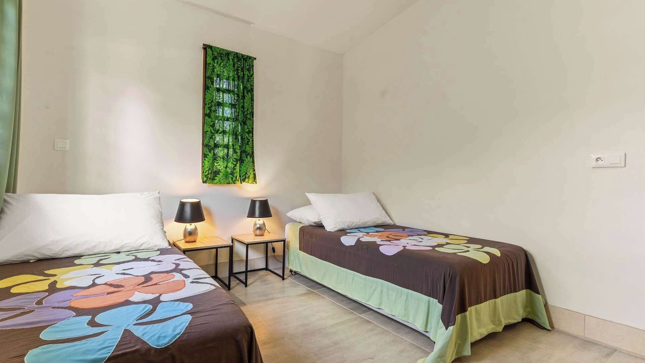 Photo of Bedroom in Afaahiti