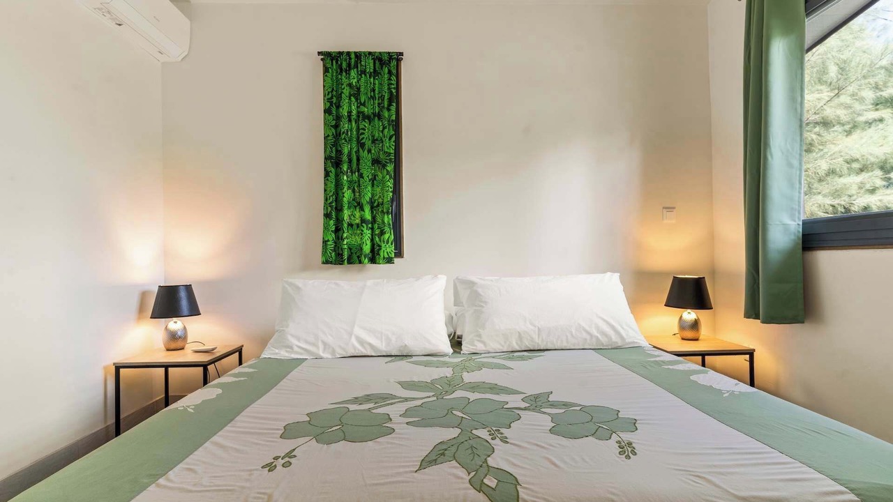 Photo of Bedroom in Afaahiti