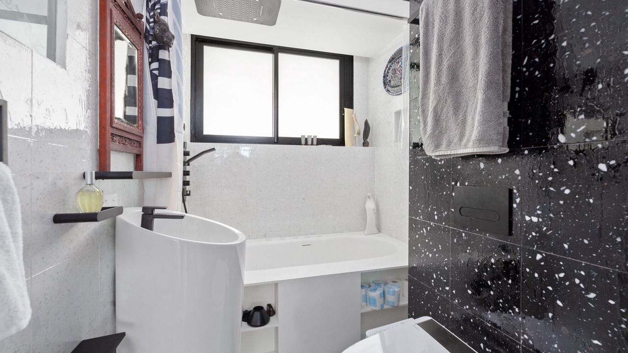 Photo of Bathroom in Tamarama