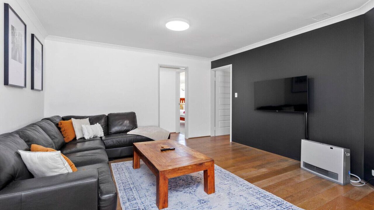 Photo of Livingroom in Kinross