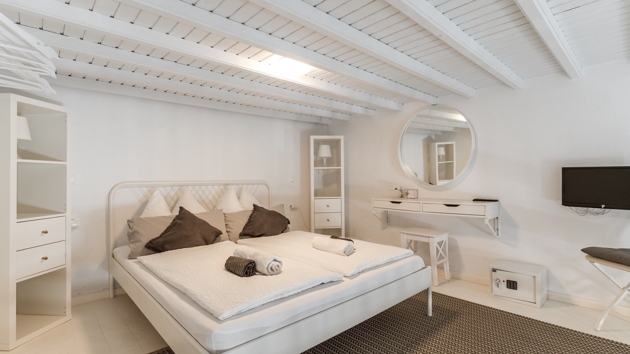 Photo of Bedroom in Mykonos Town