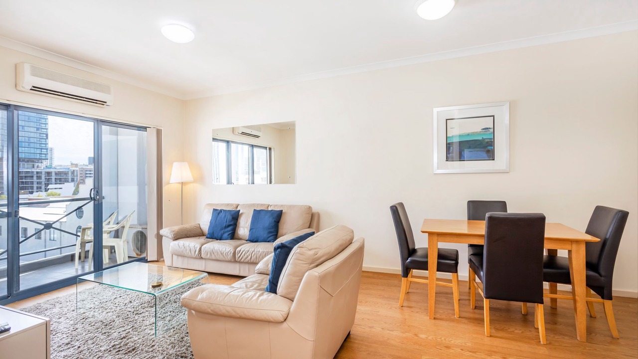 Photo of Livingroom in Northbridge