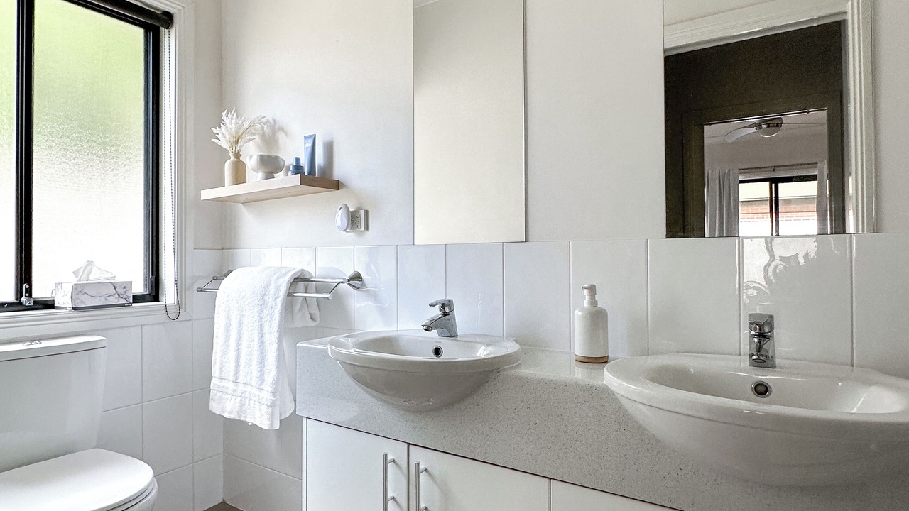 Photo of Bathroom in Littlehampton