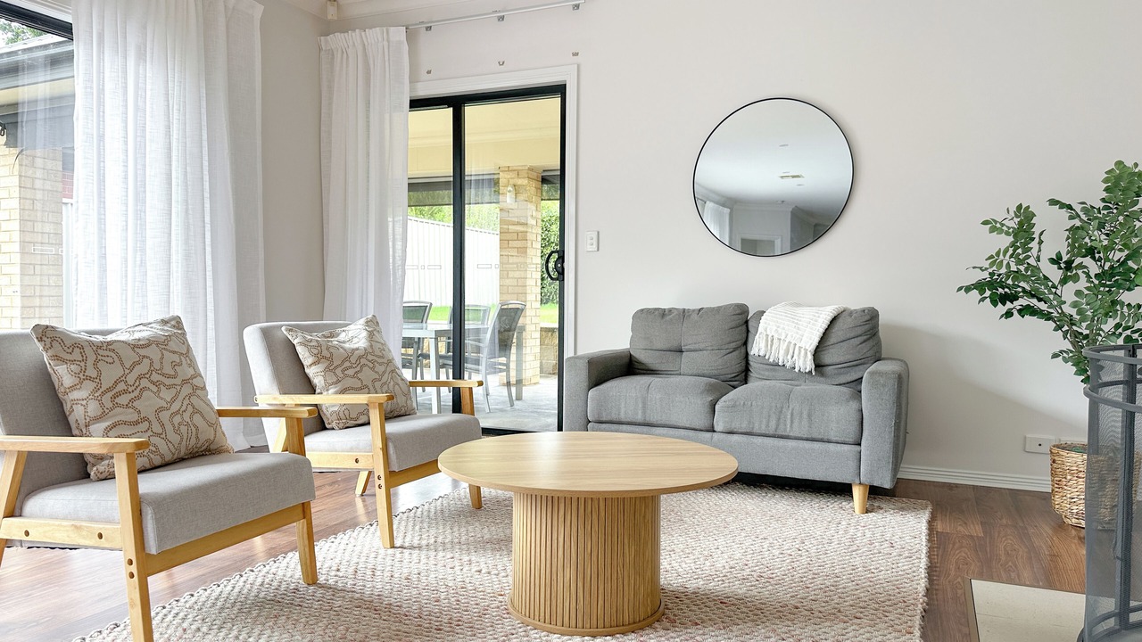 Photo of Livingroom in Littlehampton