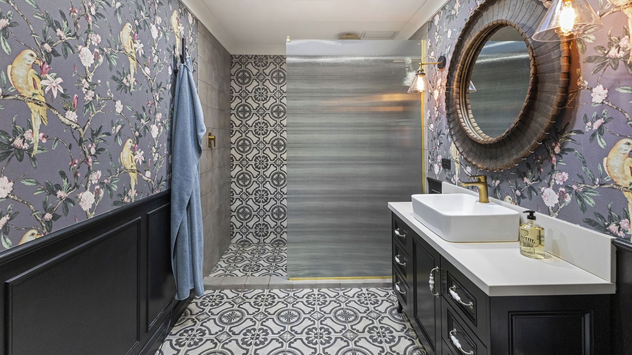 Photo of Bathroom in Turvey Park