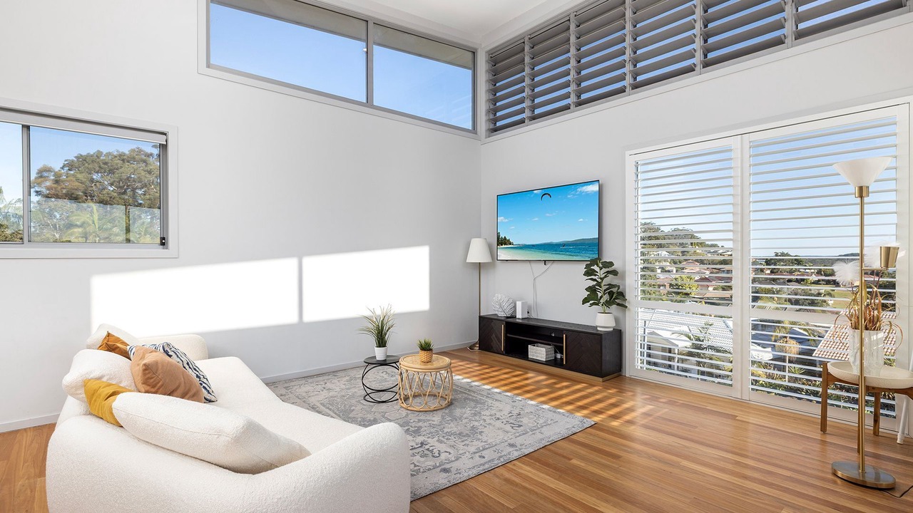 Photo of Livingroom in Corlette