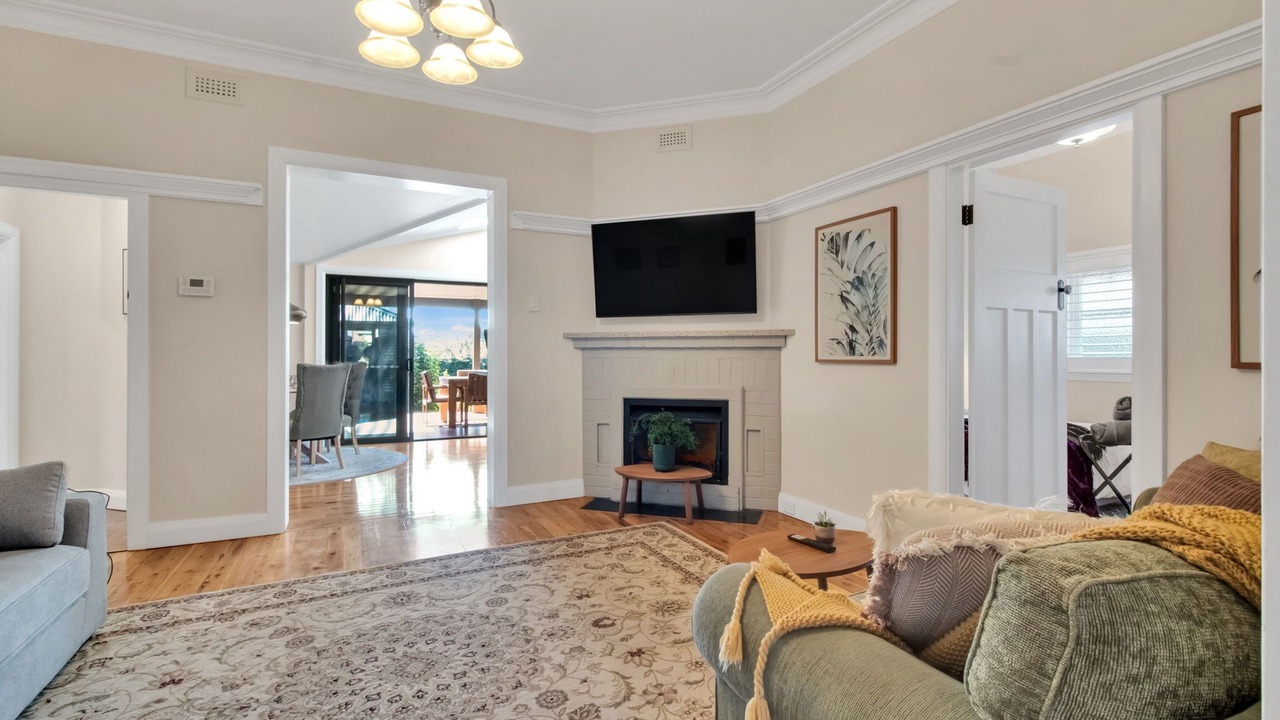 Photo of Livingroom in Turvey Park