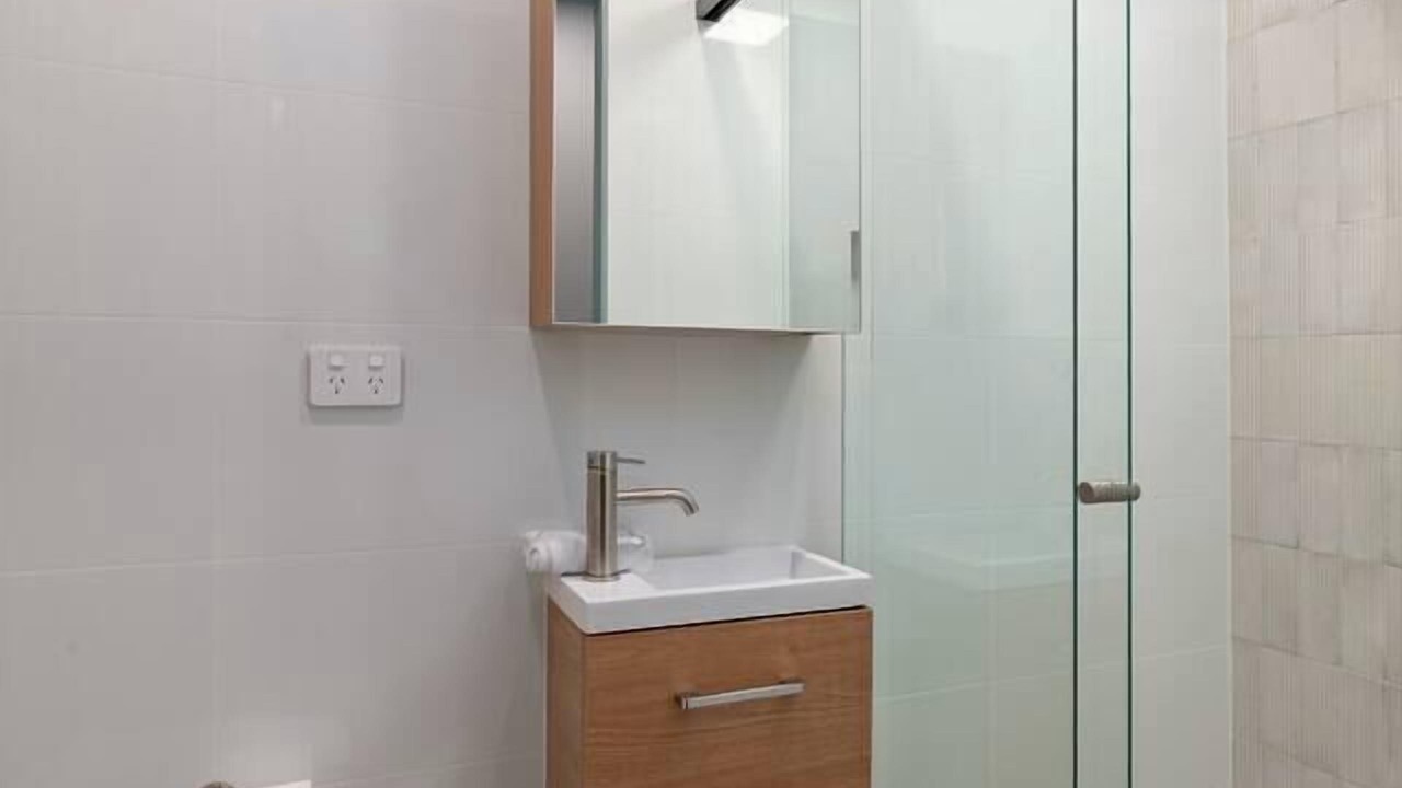 Photo of Bathroom in Petersham