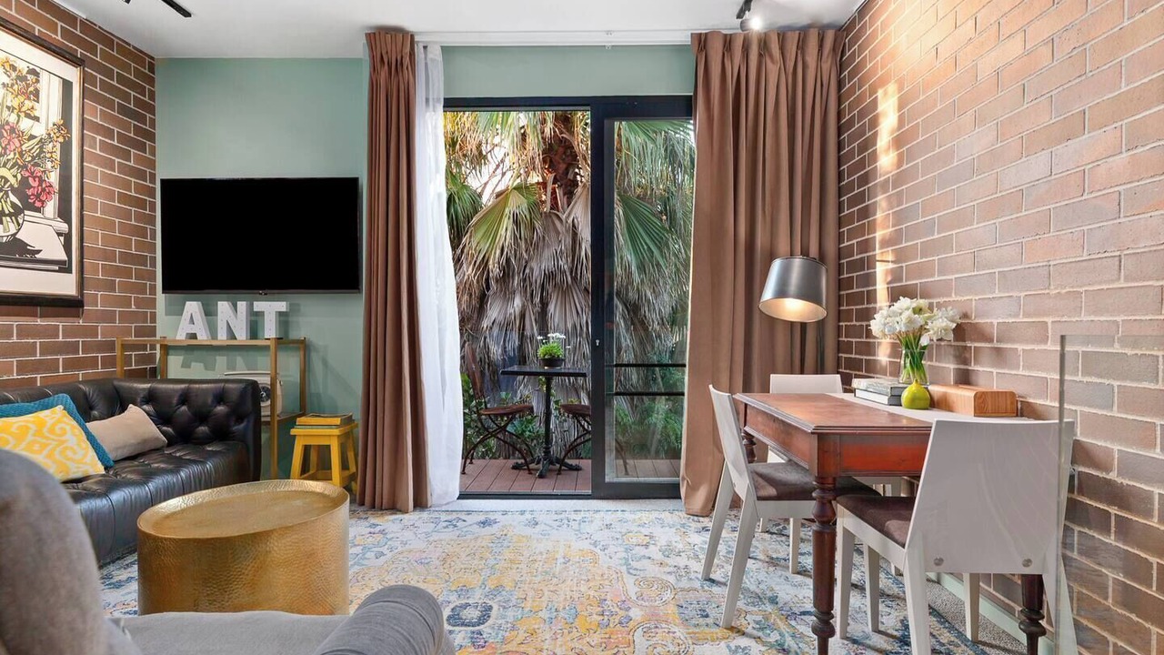 Photo of Livingroom in Petersham