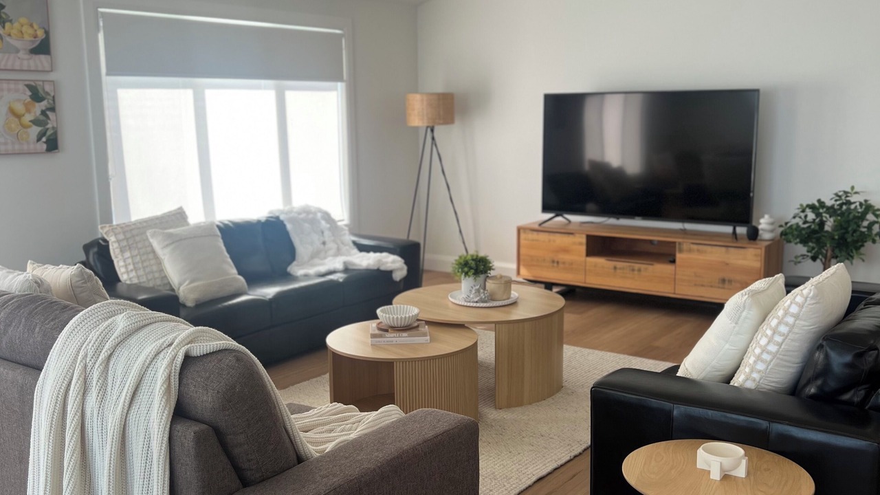 Photo of Livingroom in West Bathurst