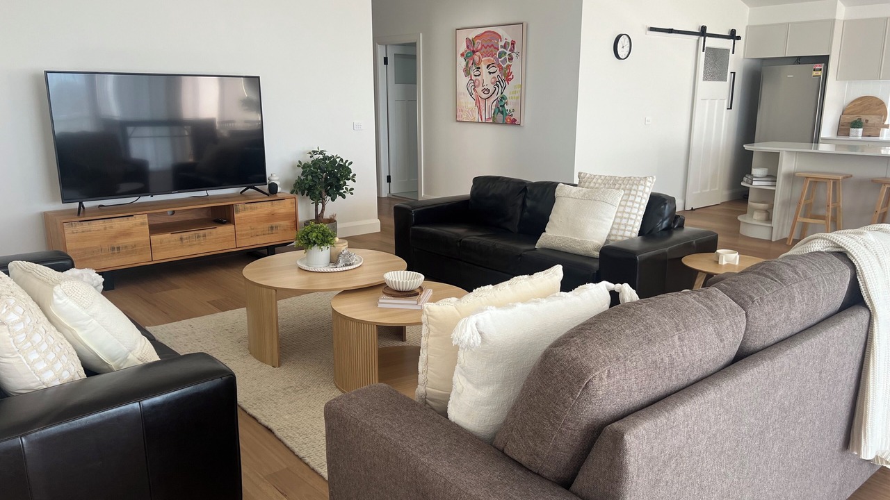 Photo of Livingroom in West Bathurst
