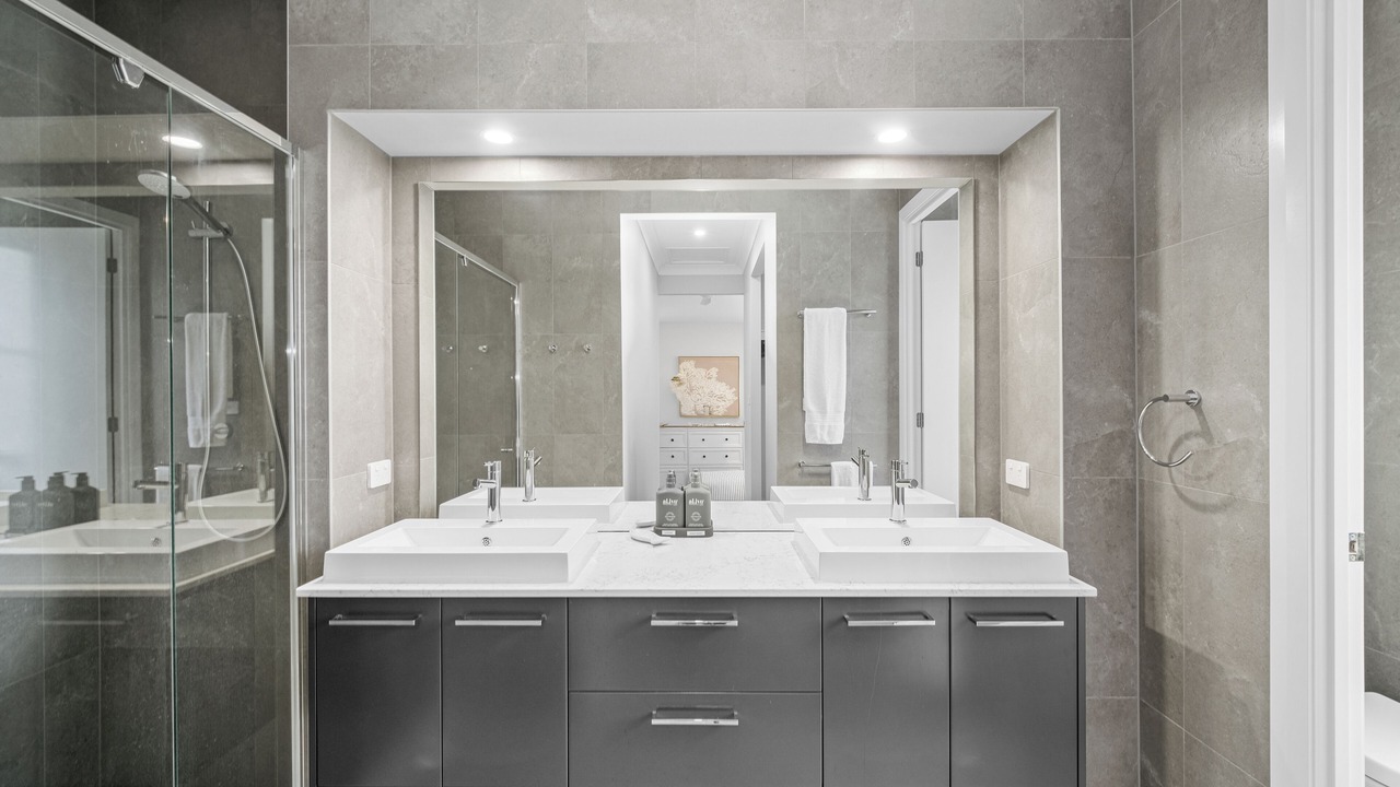 Photo of Bathroom in Diamond Beach
