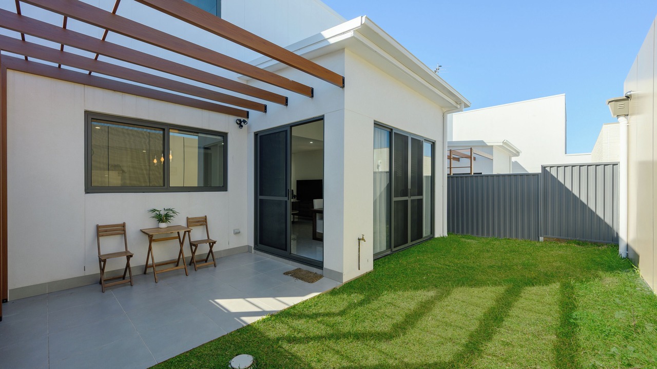 Photo of Outdoor in Austral
