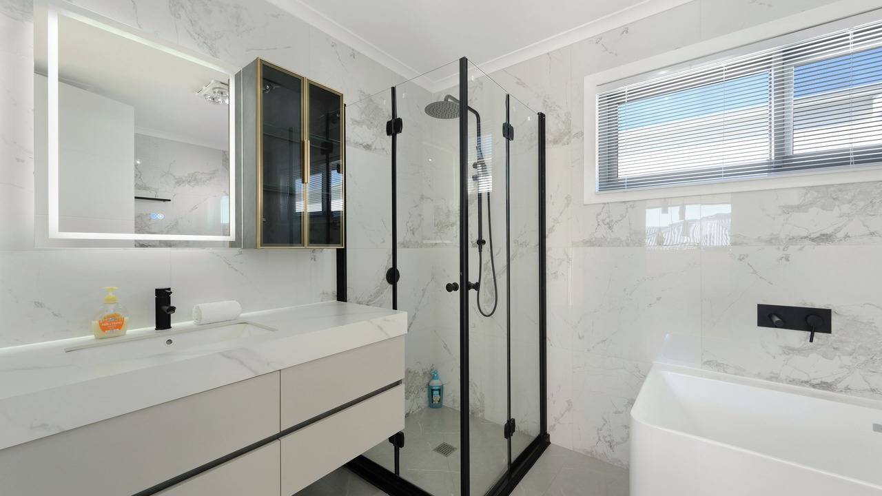 Photo of Bathroom in Austral
