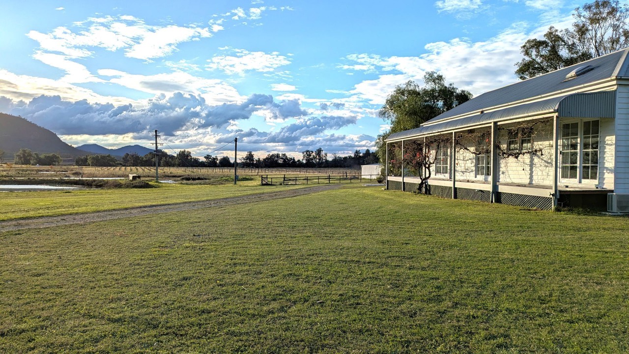 Photo of Outdoor in Broke