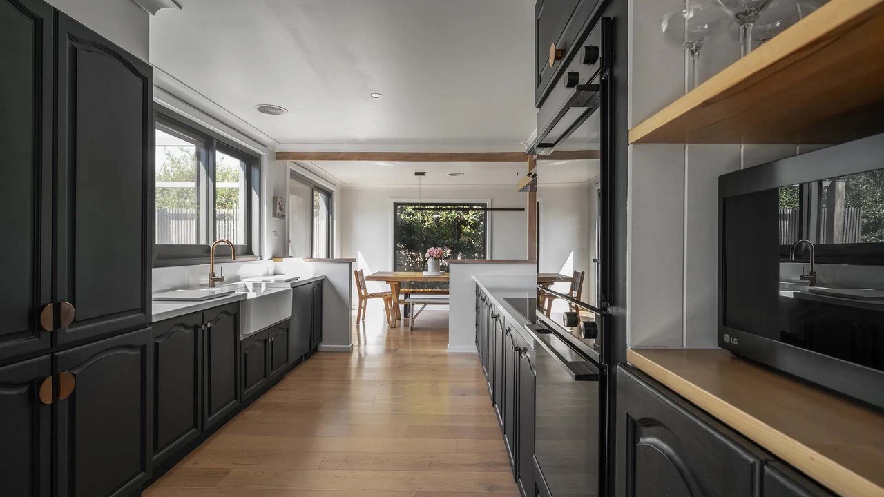 Photo of Kitchen in Tawonga South