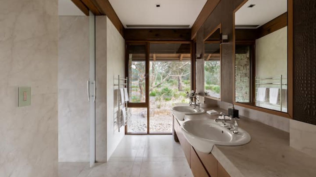 Photo of Bathroom in Cattai