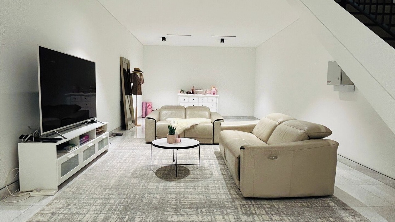 Photo of Livingroom in Pyrmont
