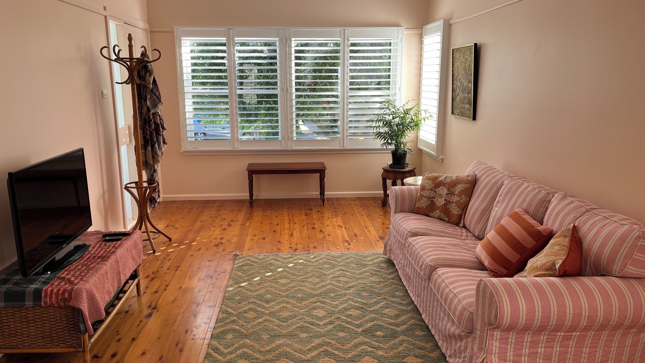 Photo of Livingroom in Berry