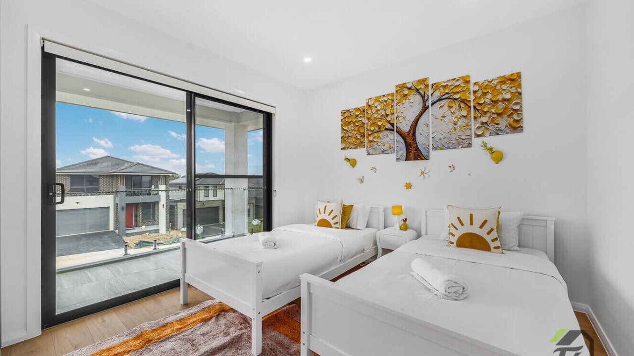 Photo of Bedroom in Austral