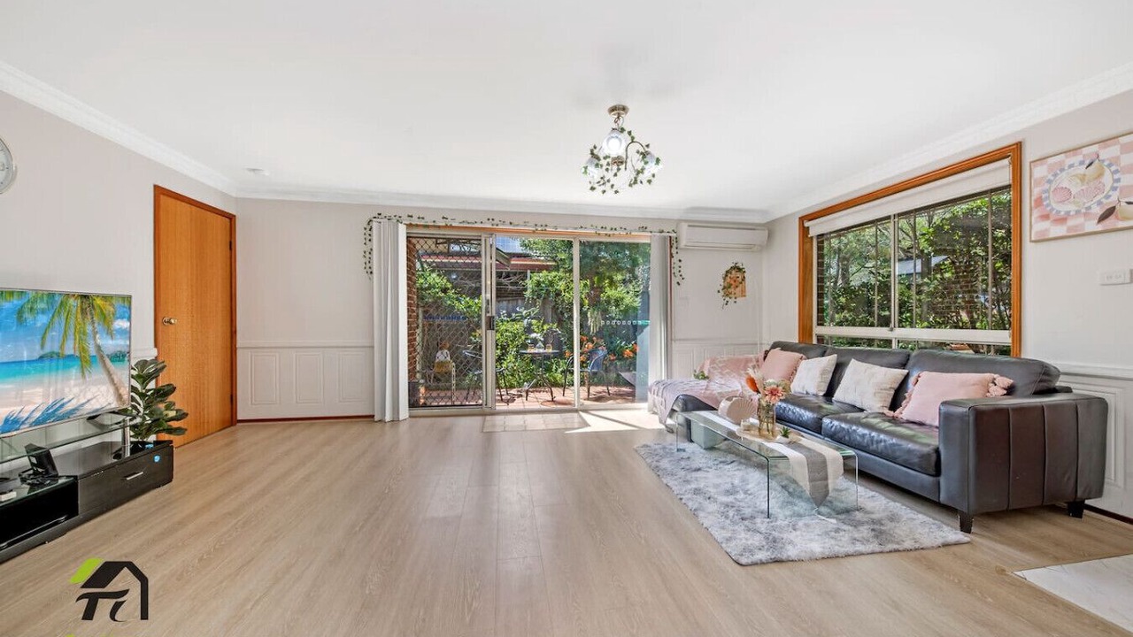 Photo of Livingroom in Eastwood
