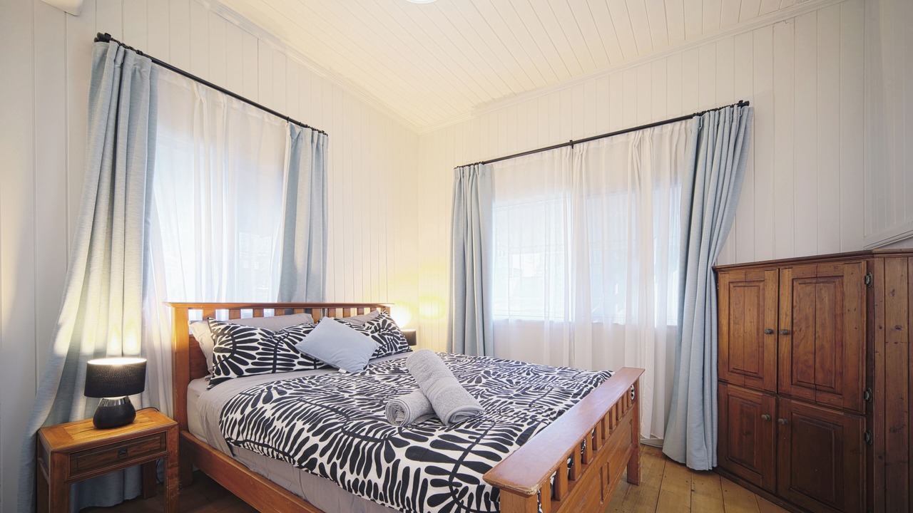 Photo of Bedroom in Annerley