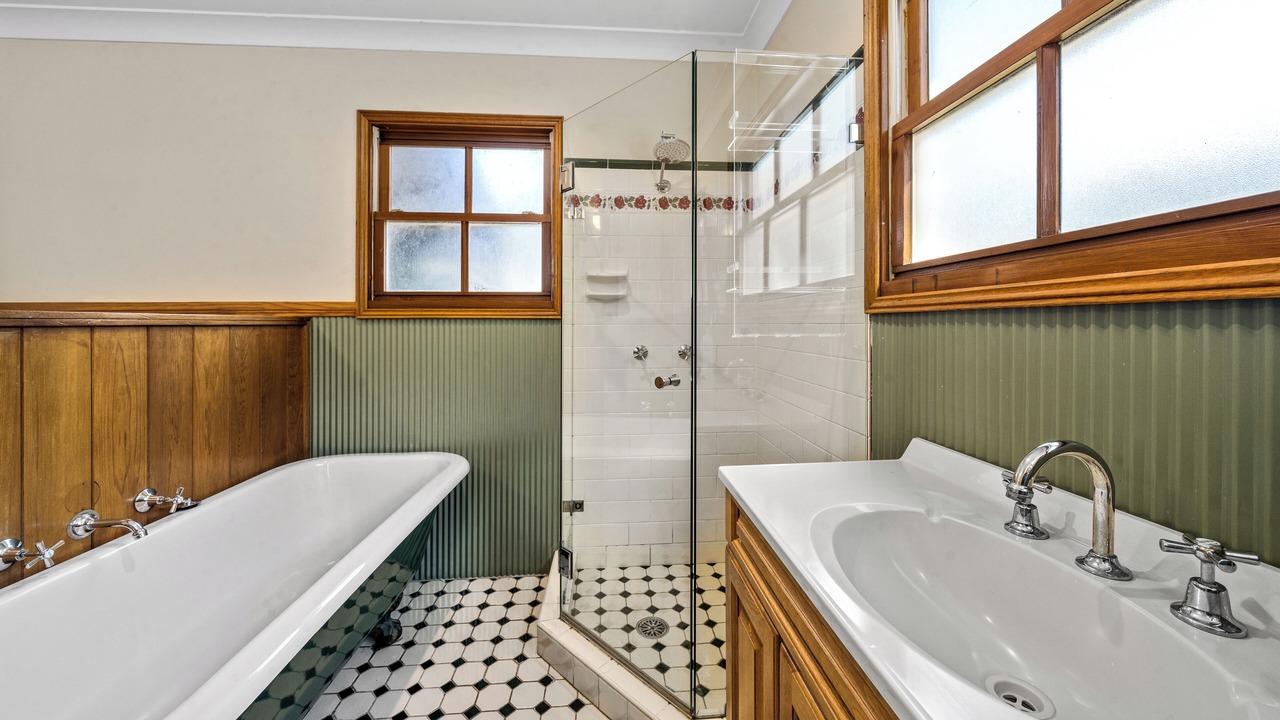 Photo of Bathroom in Katoomba