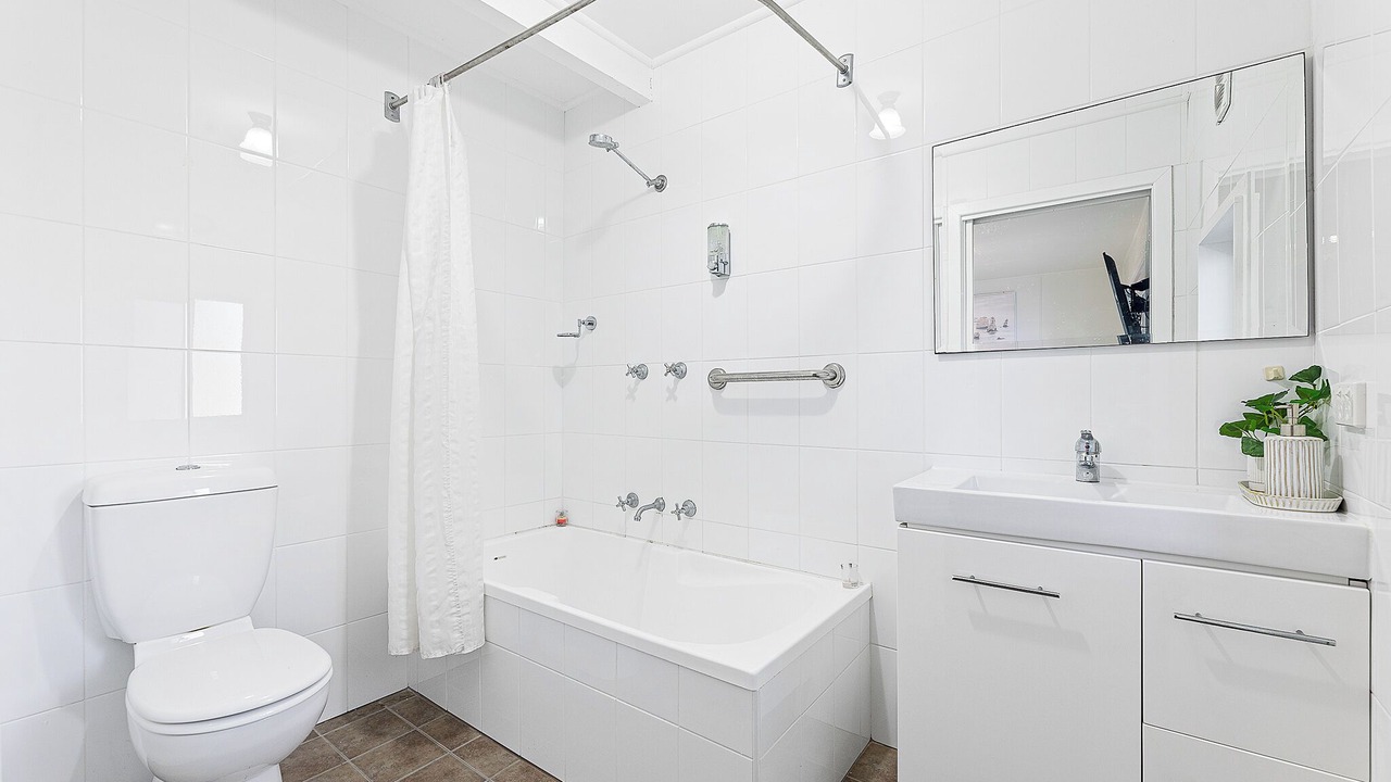 Photo of Bathroom in Tuross Head