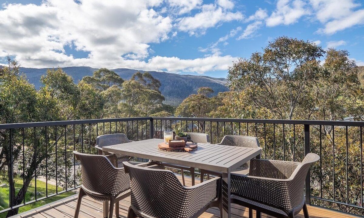 Photo of Patio Balcony in Lake Crackenback