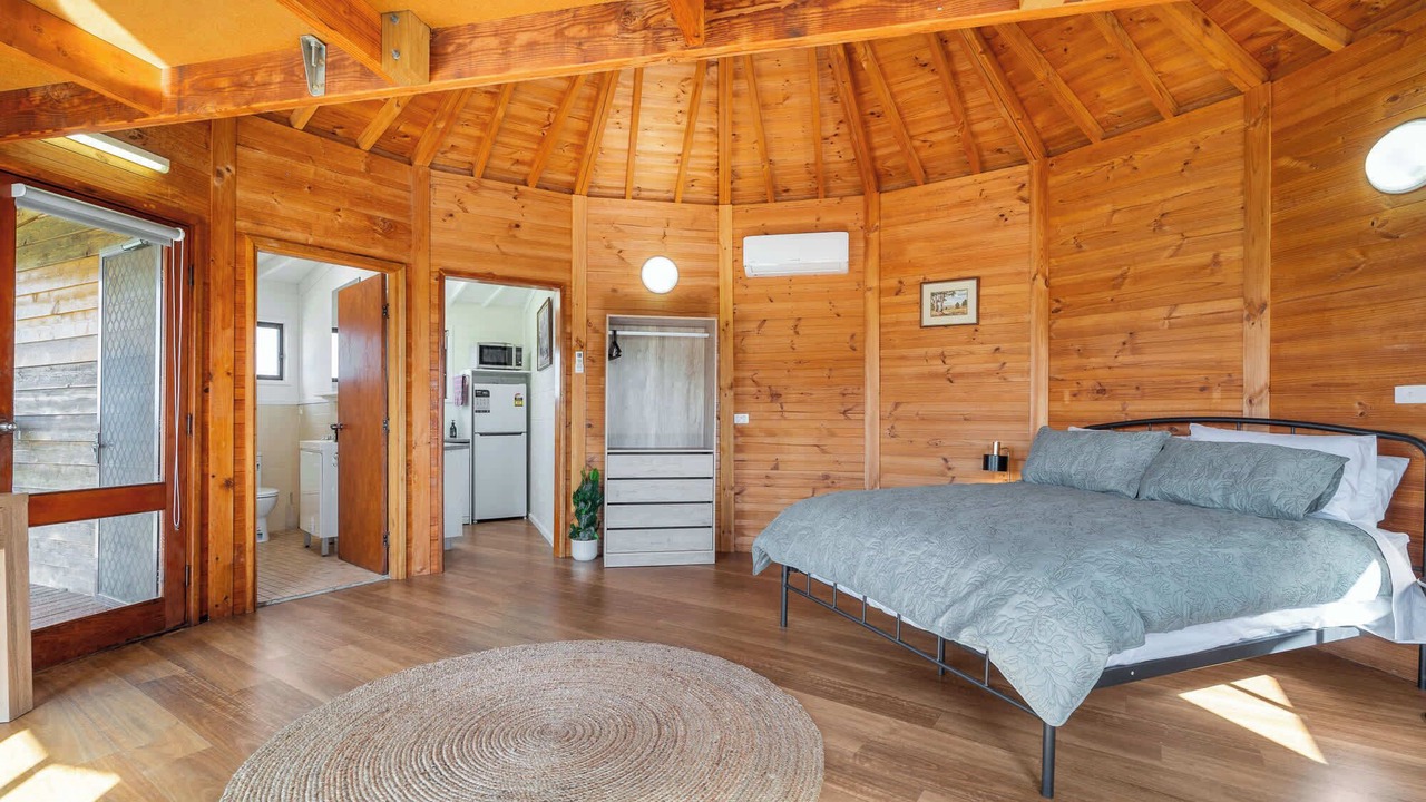Photo of Bedroom in White Rock