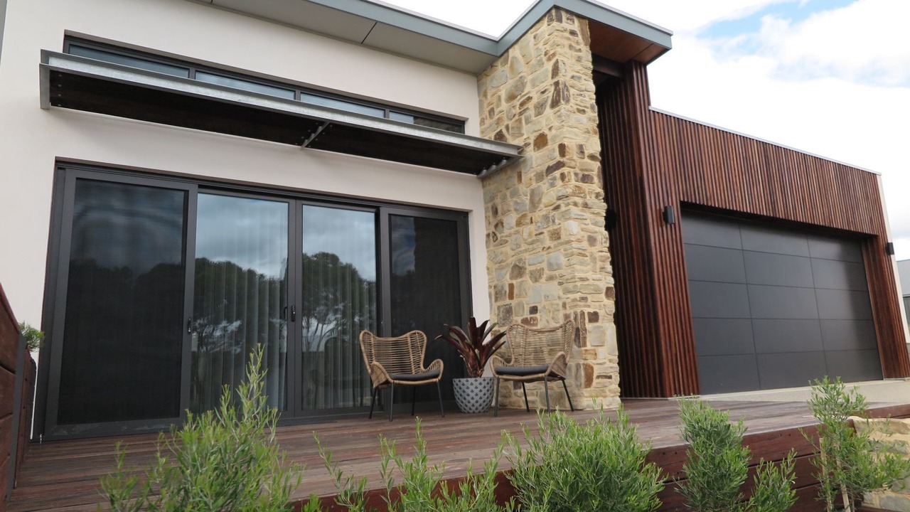Photo of Patio Balcony in Hayborough
