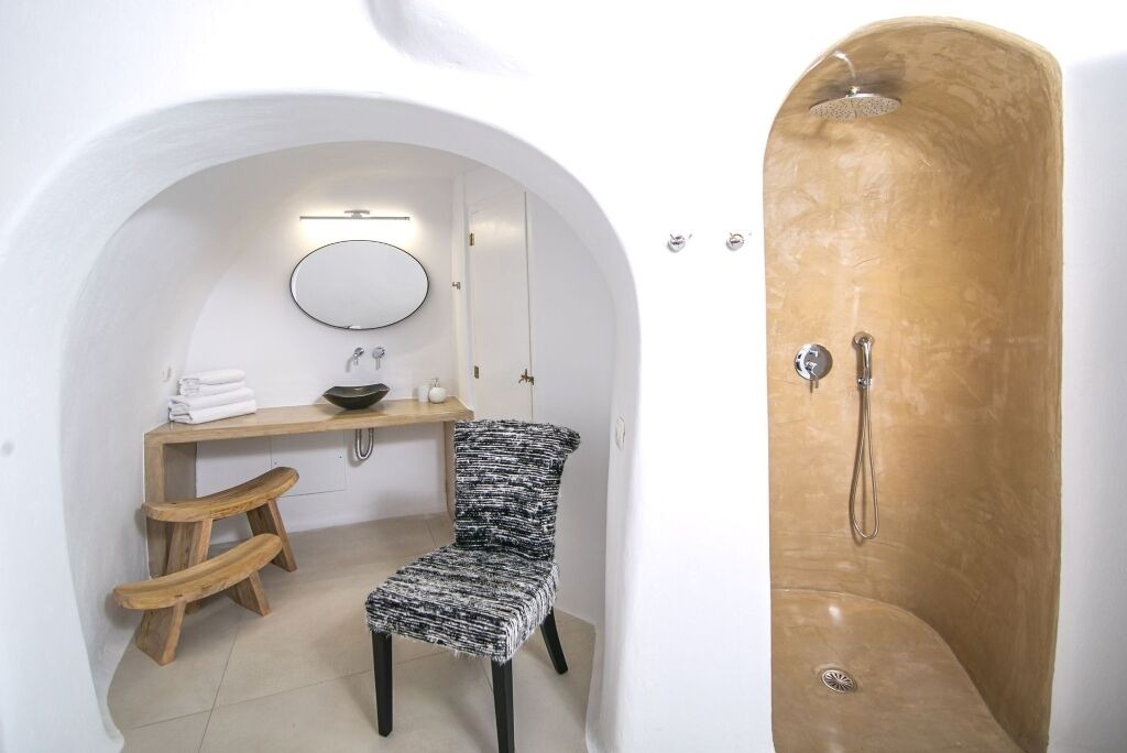 Photo of Bathroom in Oia