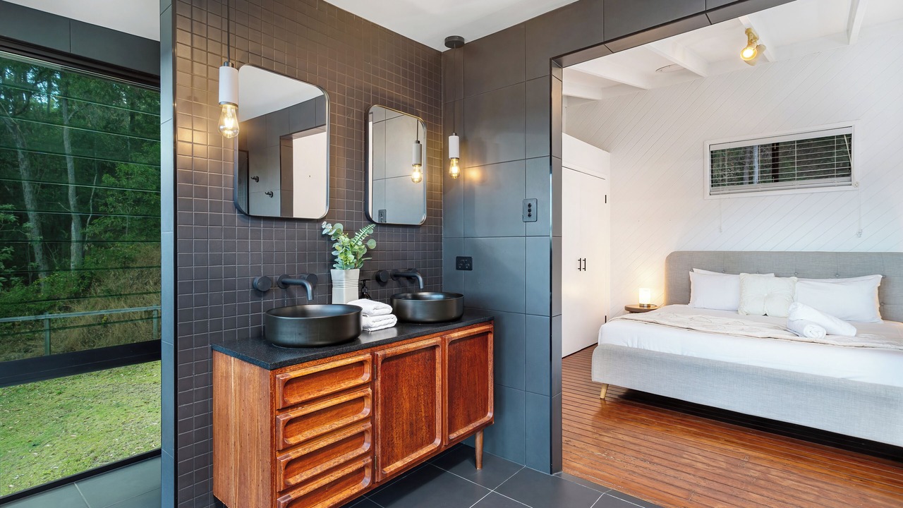 Photo of Bedroom in Advancetown