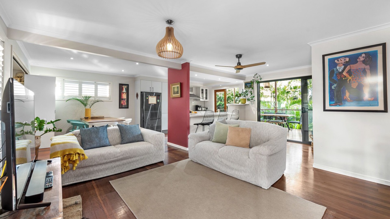 Photo of Livingroom in Redcliffe