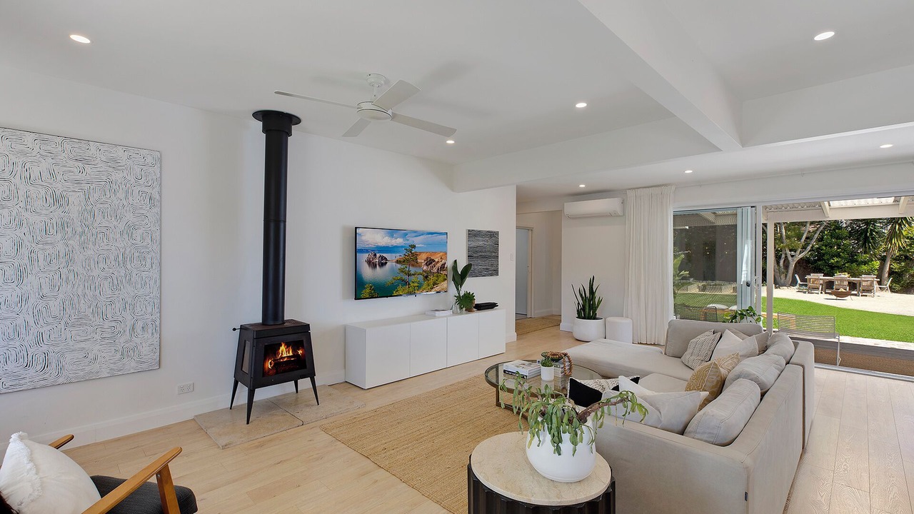 Photo of Livingroom in Long Jetty