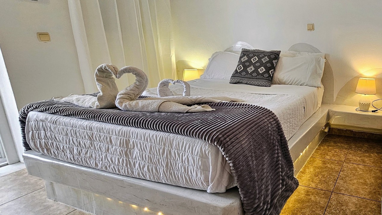 Photo of Bedroom in Perissa