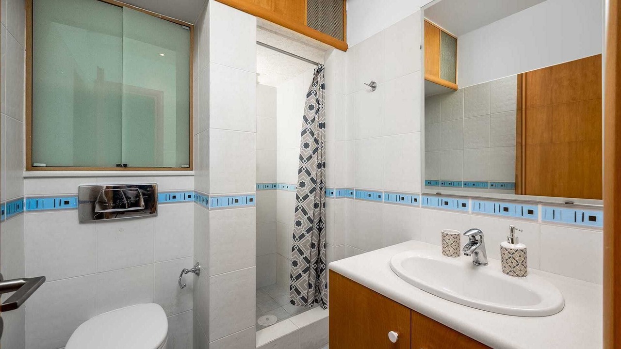 Photo of Bathroom in Petaloudes