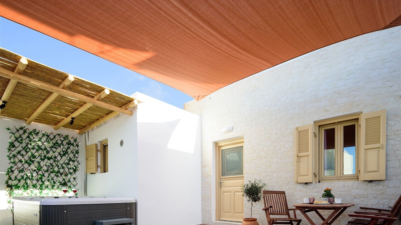 Photo of Outdoor in Tholos