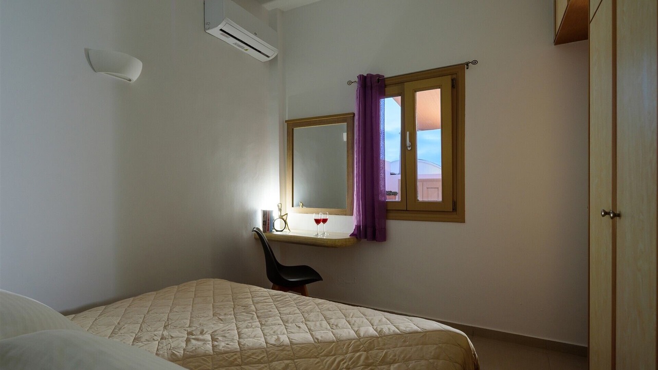Photo of Bedroom in Tholos