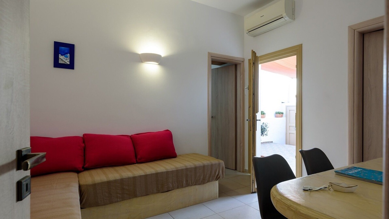 Photo of Livingroom in Tholos