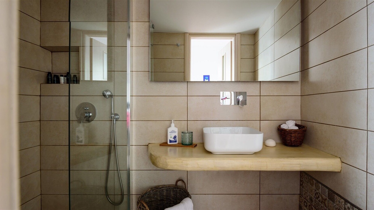 Photo of Bathroom in Tholos