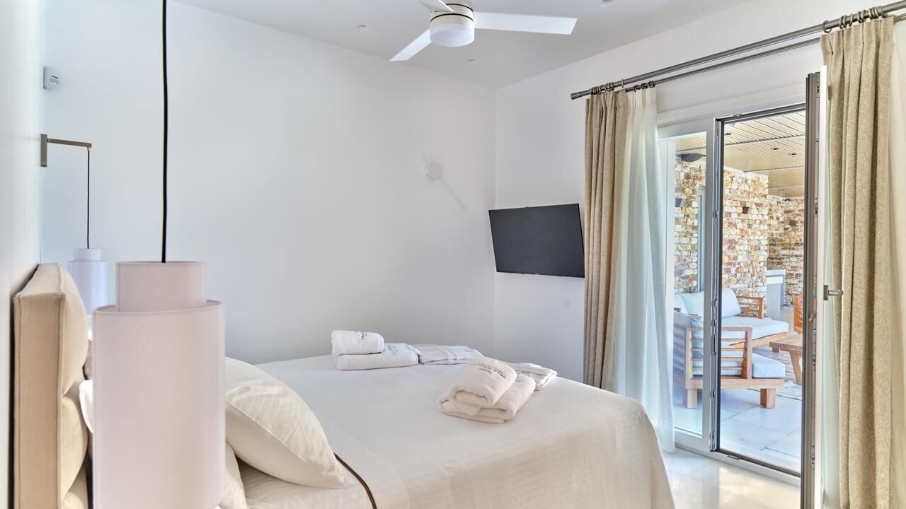 Photo of Bedroom in Paros